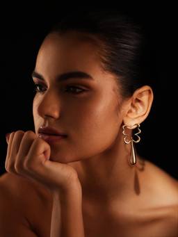 VARNIKA ARORA - Bloom Tear Earrings