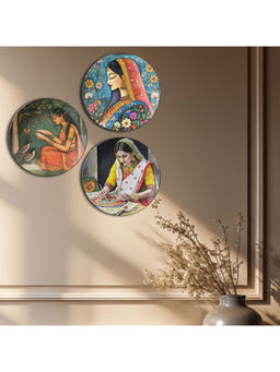 ARTBUG - Wall Art with Indian Women Themes