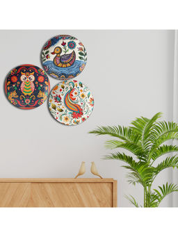 ARTBUG - Wall Art with Folk Art Designs