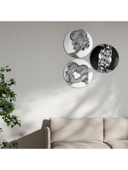 ARTBUG - Expressions in Contrast Abstract Art