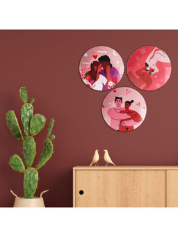 ARTBUG - Love in Every Hue