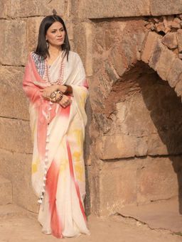 Soulweaves - Shibori Multi-Color Saree with Unstitched Blouse