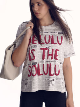 VERO MODA - White Curve Newspaper Print T-Shirt