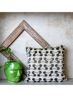 ALCOVE - White and Silver Lattice Cushion Cover