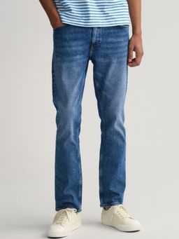 GANT - Men Blue Washed Mid Rise Regular Fit Jeans