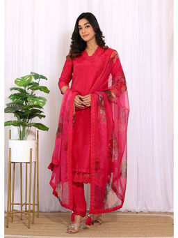 Label Kanupriya - Rani Kurta Pant with Floral Organza Dupatta (Set of 3)