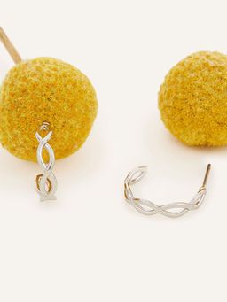 Accessorize London - Women's Crossover Hoop Earrings