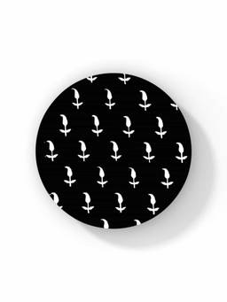 Macmerise - Masaba Leaf Motif Pattern Circular Coaster