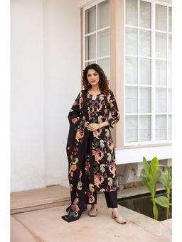 Nehamta - Women Black Floral Printed Kurta with Pant and Dupatta