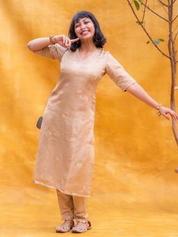 Suta - Women Beige Floral Embroidered Kurta with Pant