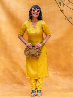 Suta - Women Yellow Floral Embroidered Kurta with Pant