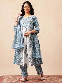 Vbuyz - Women Blue Floral Printed A-Line Kurta with Pant and Dupatta
