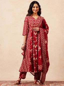 Vbuyz - Women Red Printed A-Line Kurta with Pant and Dupatta