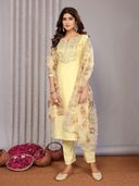 Yellow color option, Currently selected
