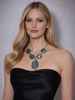 Odette - Green Alloy Metallic Design Necklace for Women