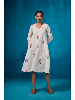Dressfolk - White Linen-Cotton Floral Print Midi Dress