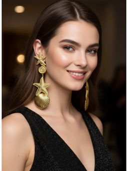 OOMPH - Gold Sea Shell Long Drop Earrings