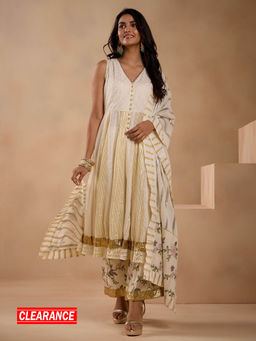 Gajra Gang - Lavendare Off White V-Neck Flared Kurta,Palazzo & Dupatta GGSKD119 (Set of 3)