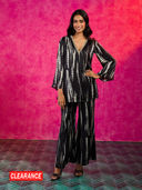 Black color option, Sold out, Currently selected