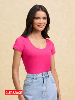 Twenty Dresses by Nykaa Fashion - Basics Pink Solid Round Neck Fitted Everyday Essential T-Shirt