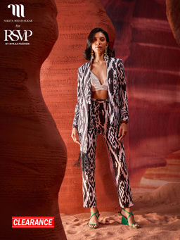 RSVP by Nykaa Fashion - Nikita Mhaisalkar White and Black Ikkat Print High Waist Straight Fit Pants