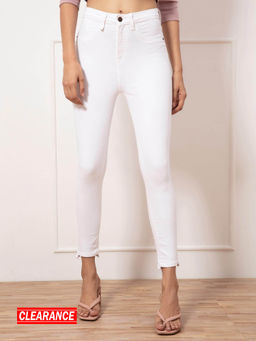 Twenty Dresses by Nykaa Fashion - Brigitte White Solid Skinny Jeans