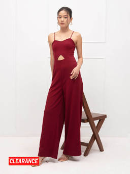 Twenty Dresses by Nykaa Fashion - Maroon Solid Sweetheart Neck Strappy Jumpsuit