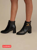 Black color option, Sold out, Currently selected