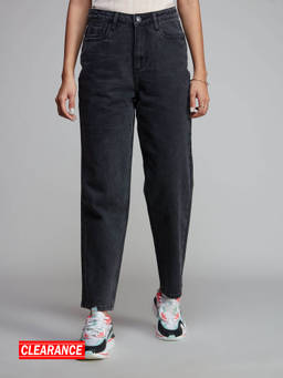 Twenty Dresses by Nykaa Fashion - Black Solid High Rise Mom Fit Denim Jeans