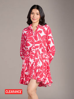 Twenty Dresses by Nykaa Fashion - Fuchsia Pink And White Floral Print Knee Length Dress