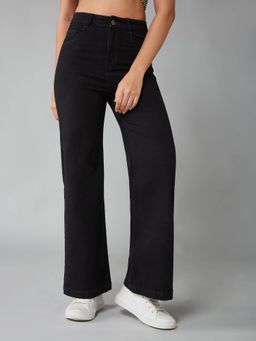 DOLCE CRUDO - Women's Black Solid Regular Fit Jeans