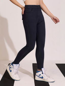 DOLCE CRUDO - Women's Black Solid Skinny Fit Jeans