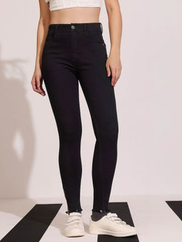 DOLCE CRUDO - Women's Black Solid Slim Fit Jeans