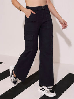 DOLCE CRUDO - Women's Black Solid Regular Fit Jeans