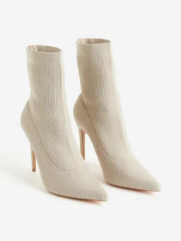 PUBLIC DESIRE - Miraval Beige-3