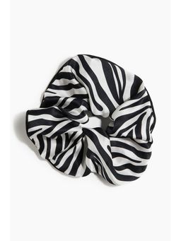 H&M - Women Black Silk scrunchie
