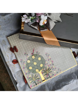 Kaunteya - Gift Set Pichwai Square Platter