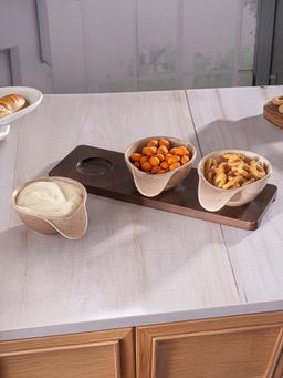 Trovea's - Rustik Brown Dip Bowls with Tray (Set Of 4)