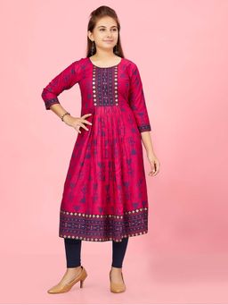 Aarika - Girls Pink Printed Cotton Kurta with Leggings
