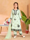 Green color option, Currently selected