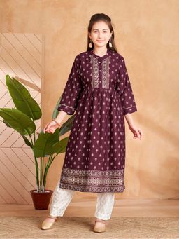 Aarika - Girls Wine Foil Print Rayon Kurta with Pant