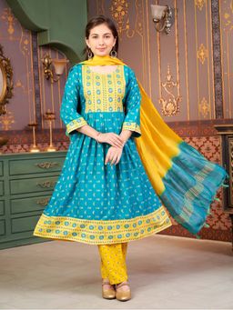 Aarika - Girls Green Ethnic Foil Print Rayon Kurta