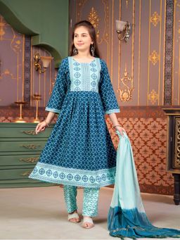 Aarika - Girls Green Ethnic Foil Print Rayon Kurta