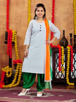 Aarika - Girls White Embroidery Cotton Kurta