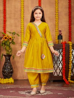 Aarika - Girls Yellow Solid Gota Lace Silk Kurta with Salwar