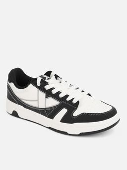 Xtep - Classic Skateboarding SeriesSythetic Leather Upper Shoes for Men, Canvas White/Black