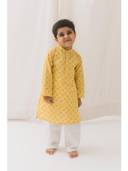 Yellow color option, Currently selected