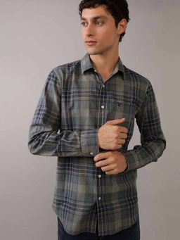 American Eagle - Men Green Ae Slim Fit Everyday Plaid Linen-Blend Button-Up Shirt