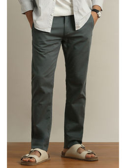 Peter England - Men Green Solid Slim Fit Casual Trousers