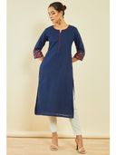 Navy Blue color option, Currently selected